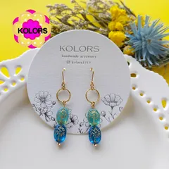 【匿名配送】【ピアス or イヤリング 変更可】【*2469涼し気チェコビーズ ピアス・イヤリング】2点目より割引 ハンドメイドピアス ハンドメイドイヤリング アレルギー対応  揺れる 小ぶり