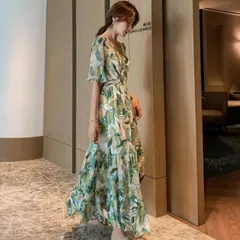 マキシ丈ワンピース フレア袖 ボタニカル柄 シフォンワンピース Aライン Vネック リゾートワンピース 半袖 夏 20代 30代 ロングワンピース673