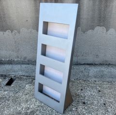📚マガジンラック　メディアラック　スタンド　本棚　一点ものかも　シルバー　収納家具　収納棚　オシャレ　おしゃれ　モダン　家具　モダン　インテリア【奥16横30高74】