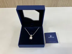 【美品】 SWAROVSKIスワロフスキー スクエア ストーン付き ネックレス ペンダント シルバー アクセサリー ファッション小物 ケース付き 現状品