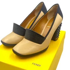 未使用品 FENDI フェンディ スタッズヒール パンプス レザー ベージュ×ブラック サイズ37 箱付き