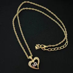【良品】NINA RICCI ニナリッチ ネックレス ハートモチーフ  NRロゴ　1019002  Nina Ricci Heart Pendant Necklace Gold Tone with Rhinestone Logo Charm