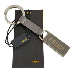 超美品》FENDI(フェンディ)USB 8GB バッグチャーム 【公式通販】 超美品》FENDI(フェンディ)USB 8GB バッグチャーム 【公式通販】