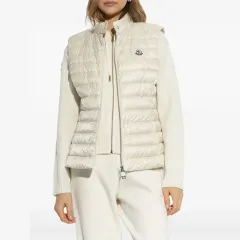 2025年最新】24 MONCLER モンクレールの人気アイテム - メルカリ 