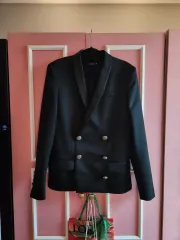 2025年最新】BALMAIN テーラードジャケットの人気アイテム