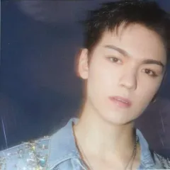 【中古】シール・ステッカー バーノン(SEVENTEEN) ステッカー 「CD SEVENTEENTH HEAVEN (PM10：23 Ver.)」 封入特典