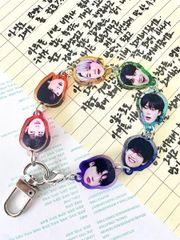 BTSアクリル連鎖キーホルダーRM ジン　SUGA JHOPE ジミン　V ジョングク