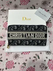 2024年最新】dior ボタンの人気アイテム - メルカリ