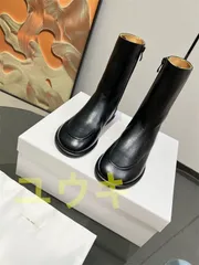 THE ROW ZIPPED BOOTI金子綾カミナンドモンクレールMiuMiu