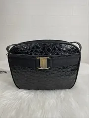 2025年最新】フェラガモ クロコ バッグの人気アイテム - メルカリ