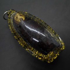 プラクルアン　タイ　おまもり　妊婦　呪物　オイル入り　ルッククロック　クマントーン　胎児　御神体　タイの呪物　タイのお守り　金運　商売繁盛　開運　魔除け　精霊信仰　アクセサリー　ペンダント　ペンダントトップ