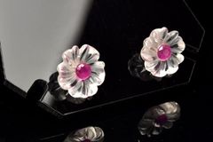 シルバー925 ルビー＆水晶 10x10(丸玉3)mm 花形 ピアス パワーストーン 天然石 _PRG2156
