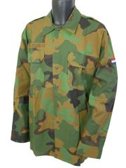 ユーゴスラヴィア連邦軍M93アメーバカモシャツ 46号 1999年製 白鷲章付