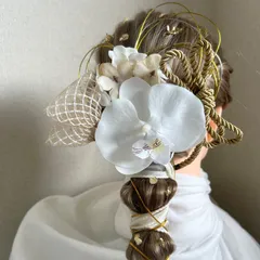 【金箔付き】胡蝶蘭髪飾り　和装髪飾り　前撮り　成人式　結婚式　卒業式　袴　振袖　ヘッドドレス　ヘアパーツ　白無垢　色打ち掛け　和装小物　和装前撮り　セルフ前撮り　フォトウェディング　組紐　水引　リボン　着物　和装