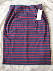 値下げ(*^^*)　REOR MATCH レディース　スカート M 赤×紺(ネイビー) ボーダー 　ややタイト 膝丈 カジュアル　ストレッチ　裏地付き