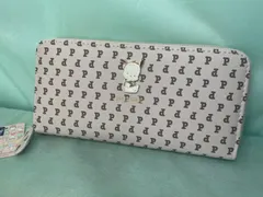 ポチャッコ モノグラム長財布 ラウンドファスナー ベージュ　サンリオ　キャラクター　大人　可愛いのサムネイル