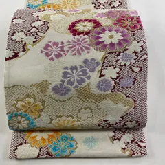 袋帯 名品 振袖向き 菊 桜 箔 クリーム 六通 正絹 【中古】