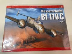 カゲロウ写真資料集 ミニ・トップカラーズ No.44 メッサーシュミット Bf110C パート１写真資料集