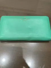 中古美品正規品　kate spade 長財布　アイスブルー