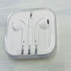 [新品未使用] 純正　正規品　iPhone イヤフォン　イヤホン
