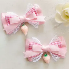ヘアクリップリボン ピンク フリル ギンガムチェック 量産型 いちご 苺 地雷 ロリィタ ロリータ ゴスロリ アイドル サブカル 天使界隈 推し 姫系 イベント ヘアメ