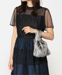 人気のサブバッグ可愛い！【匿名配送・新品・未使用・タグ付き】PREFERIR シルバー　レース トート パーティーバッグ