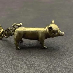 真鍮 キーホルダー キーリング ヴィンテージ ビンテージ アンティーク レトロ 真鍮製 縁起物 ハンドメイド ペンダントトップ 置物 チャーム 豚 ブタ 76