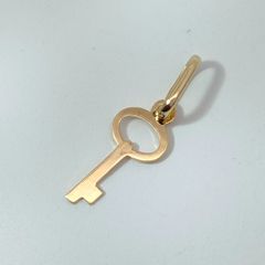 18金 K18 キー 鍵　デザイン ネックレストップ 0.14ｇ  C313