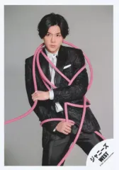 【中古】生写真(ジャニーズ) ジャニーズWEST/小瀧望/膝上/アルバム「rainboW」MV＆ジャケ写＆Short Movieオフショット/公式生写真