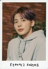 【中古】キャラカード [単品] テヒョン(TOMORROW X TOGETHER) ミニフォトカード(1/10) 「2022 TOMORROW X TOGETHER FANLIVE MOA X TOGETHER」