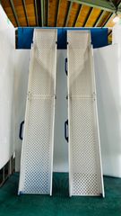 【 スロープ / 中折れスロープ 】（ ESC150 /150cm/1.5M）⁑ 耐荷重400kg  / イーストアイ ・ 段差解消   折り畳み　持ち運び　折り畳みスロープ　車椅子