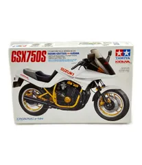 2025年最新】GSX750S カタナ タミヤの人気アイテム - メルカリ