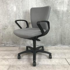[中古]オカムラ（okamura）製 カロッツァチェア！[ECB]