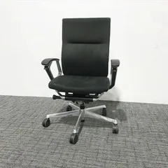 良品エグゼクティブチェアDuke（デューク）可動ヘッドレスト 肘付 革張オカムラ 良品エグゼクティブチェアDuke（デューク）可動ヘッドレスト 肘