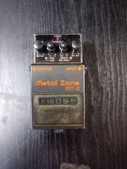 BOSS MT-2 Metal Zone