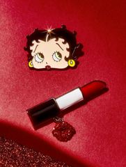 Betty Boop ベティちゃん ポーチ ベティブープ 化粧ポーチ クリアポーチ ハート スパンコール 唇 バラ 薔薇 柄 レトロ - メルカリ