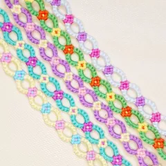 ２色のお花チェーンのプロミスリングミサンガ５本セット①