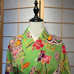 美品未着用 単衣 正絹 着物“モザイク調で楽しむレトロモダン”小紋 K+57 美品未着用 単衣 正絹 着物“モザイク調で楽しむレトロモダン”小紋 K-57