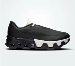 2025年最新】Cloudmonster hyperの人気アイテム - メルカリ