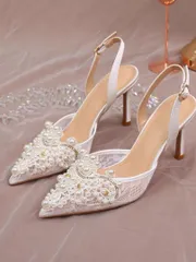春にぴったり??美しいレースとパールが魅力のヒールサンダル（6cm/8cm）