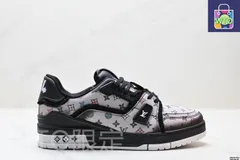 新品のLVルイ・ヴィトン Louis Vuitton Trainer スニーカー ロー カジュアルスポーツカルチャー マッチングしやすいスニーカー01