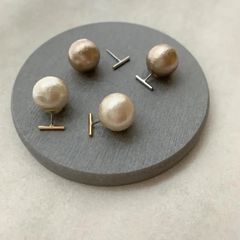 shihara Half Pearl Pierce 45° 両耳セット - メルカリ
