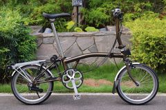 Brompton S6R Black Lacquer 16-inch Mini Velo Folding Bike (Saitama Urawa Store)