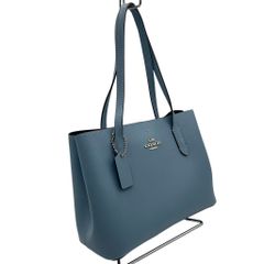 ち*ぱ様 COACH ライトブルートートバッグ COACH トートバッグ ライトブルー レザー - メルカリ
