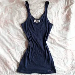 Hollister(ホリスター) ネイビー リブ スリムフィット ノースリーブ ヴィンテージ y2k Abercrombie(アバクロンビー) ピンター キャミソール
