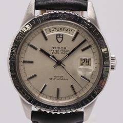 稼働美品 セイコードルチェ メンズ腕時計 スクエア ゴールド