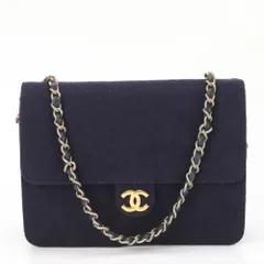 希少　美品　シャネル クラッチバッグ ココマーク マトラッセ 紺　ジャージ素材 CHANEL - シャネル クラッチバッグ マトラッセ ココマーク