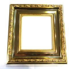 現品限り ミニ額 『12.2ｘ12.2ｘ厚1.0cmまでのモノが入る』 ゴールド  縁幅5.0cm  樹脂 ミニ額縁 ミニフレーム 高級額 DIY ハンドメイド 作品を飾る 棹の端材を使った 小さな額 【101-Ⅲ-G076】