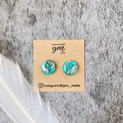 ターコイズ×フェザーレジンピアス（シルバー）［サージカルステンレス］※イヤリング変更可能