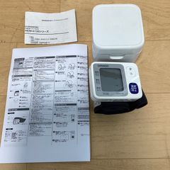 中古品/オムロン　手首式血圧計　HEM−6130